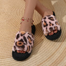 Pantufa Feminina Fashion de Pelúcia – Quente, Confortável, Leve e Antiderrapante para Outono e Inverno